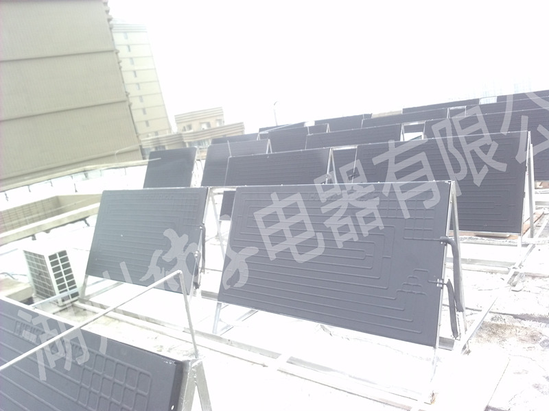 合肥高層的太陽(yáng)能異聚態(tài)熱利用系統(tǒng)