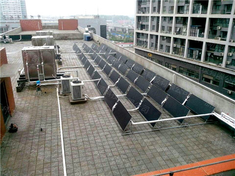 河南鄭州校園——20噸異聚態(tài)熱水工程