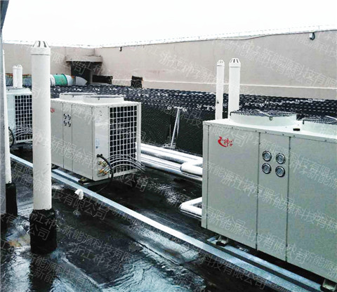 上?！频?5噸異聚態(tài)熱水工程